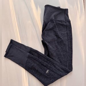 ALO YOGA HIGH-WAIST ALOSOFT FLOW LEGGING -